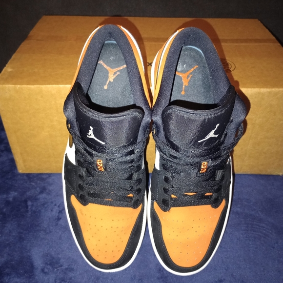 Air Jordan 1 Low Shattered Backboard Mens Size 10 - Picture 5 of 12